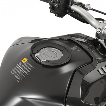 Accesorios bolsa sobredepósito Givi Bride Tanklock (BF27) Accesorios bolsa sobredepósito Givi Bride Tanklock (BF27)