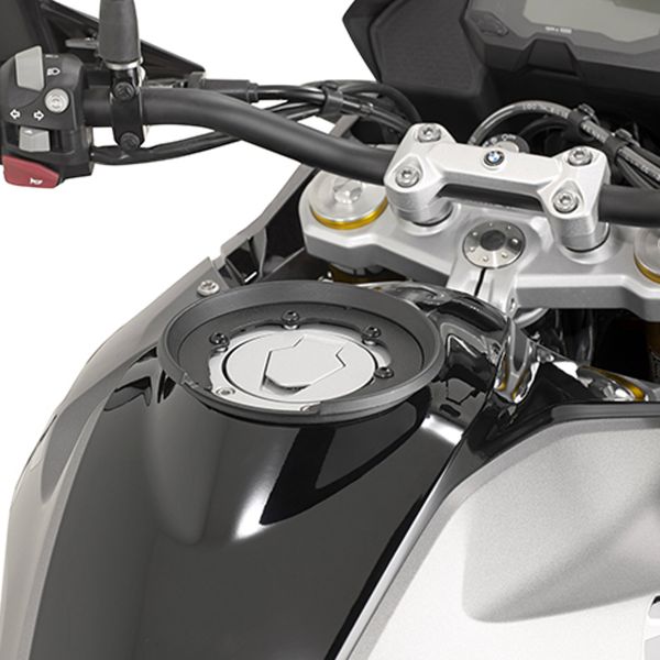 Accesorios bolsa sobredep�sito Givi Abrazadera Tanklock BF31 Bolsa sobredep�sito BMW G310R/G310GS (17-19)