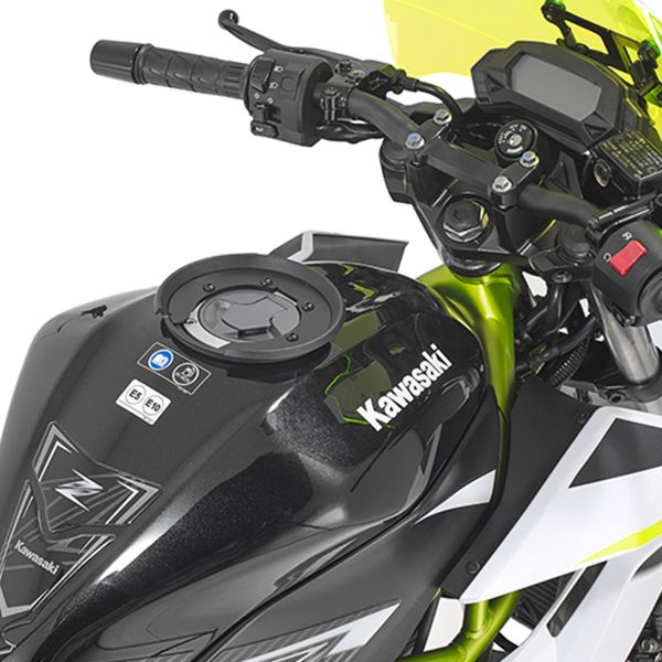 Accesorios bolsa sobredep�sito Givi Tanklock abrazadera BF42 bolsa de dep�sito Kawasaki Z125 (19)