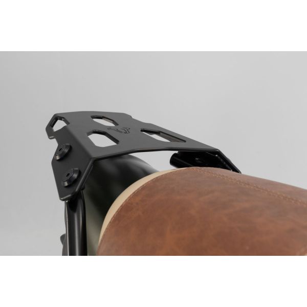 Kit de Fijaci�n para Ba�l SW-MOTECH Portaequipaje Street Rack Kawasaki Z900RS (18-19)