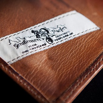 ICON 1000 Navigator Portfolio Olive