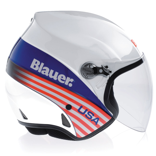 jet Blauer Boston White USA