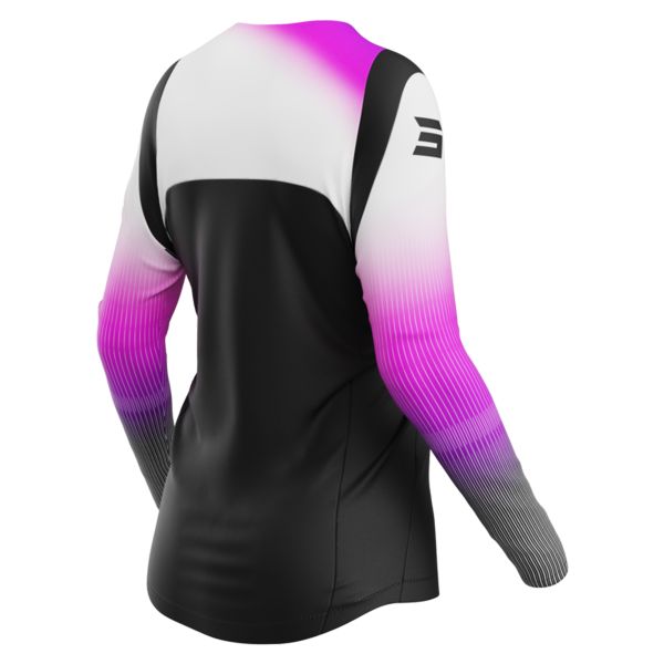 SHOT Contactar con Hera Pink