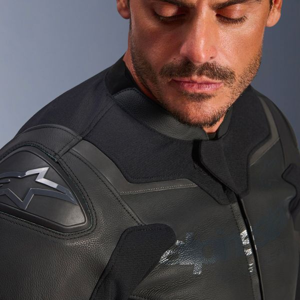 Alpinestars GP Force V2 Leather Black