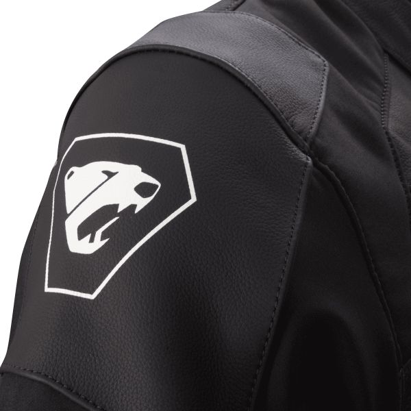 Bering Khilmore Negro