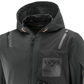 Ixon M-Quarter Antracita Negro