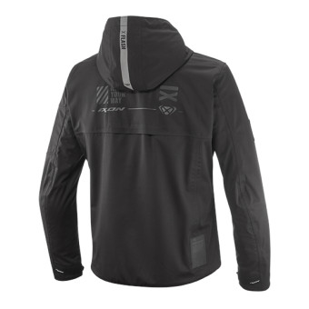 Ixon M-Quarter Black