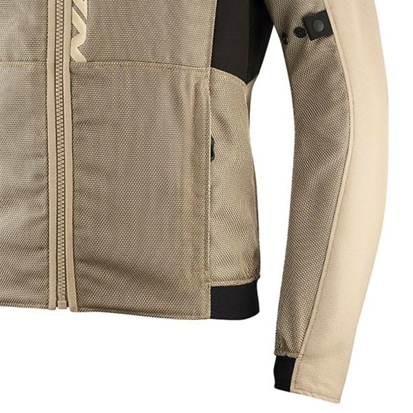 Ixon Arena de Ostara