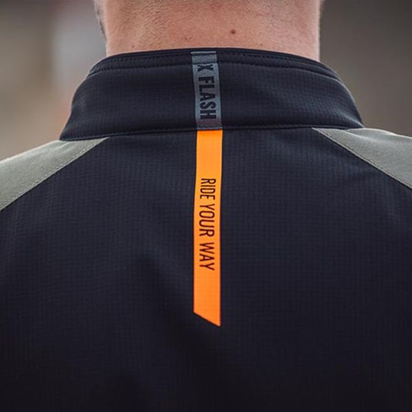 Ixon Siwa Black Anthracite Bright Red