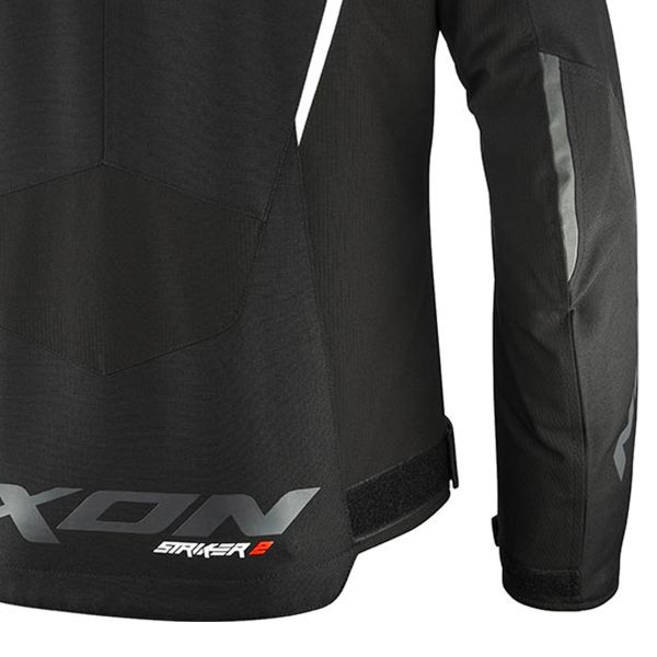 Ixon Striker 2 Negro Blanco