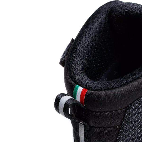 TCX Ikasu 2 WP Black White