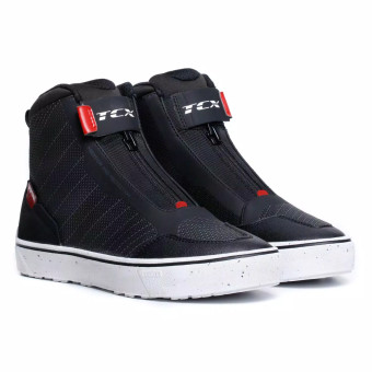 Deportivas Moto TCX Ikasu 2 WP Woman Black Dark Red