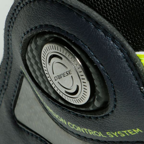 Dainese Axial D1 Replica Valentino Black White