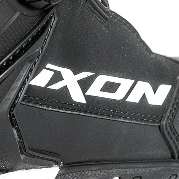 Ixon Bull 2 WP Black White