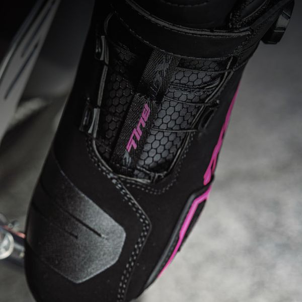 Ixon Bull 2 WP Lady Black Fushia