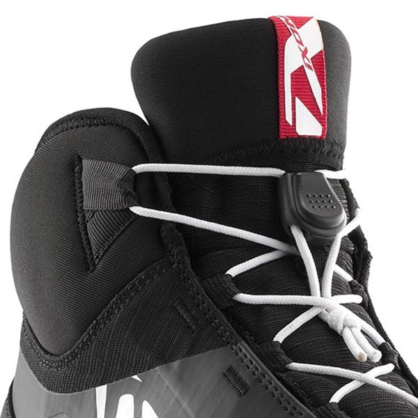 Ixon Snake WP Negro Blanco Rojo