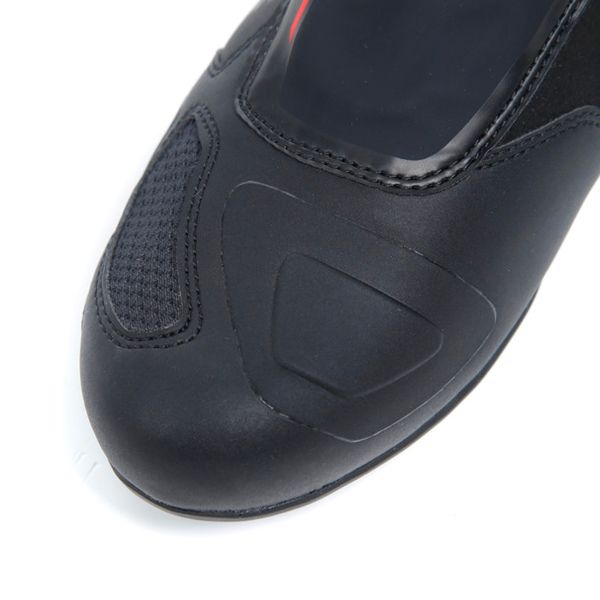 TCX R04D WP Black Red