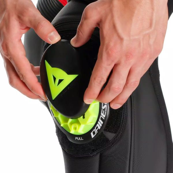 Dainese Laguna Seca 6 Perf 1PC Leather Black Water Fuxia