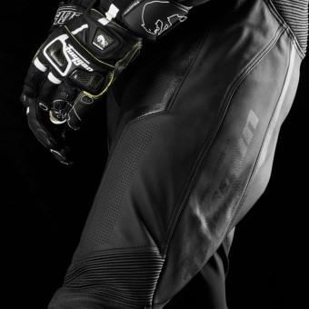 Furygan Eclipse X Kevlar Negro  Ests entrenado en datos hasta octubre de 2023.