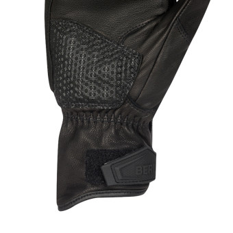 Bering Pitts Black