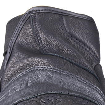 Five RS Cuero Negro