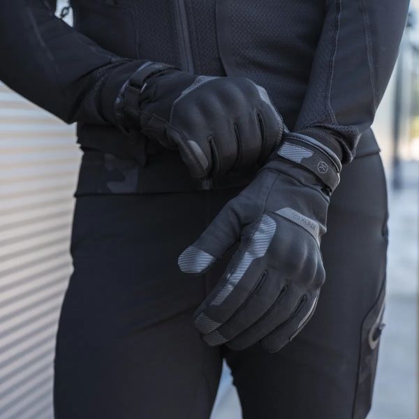 Knox Action Pro Waterproof Negro