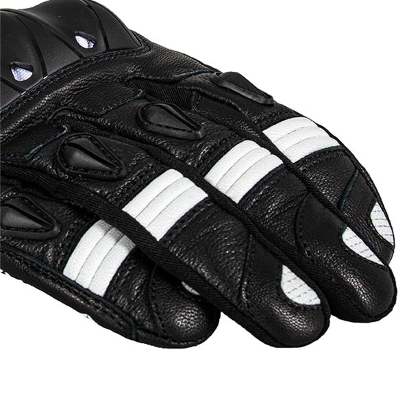 Knox Oulton Black White