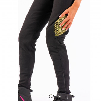 Ixon Emy Black