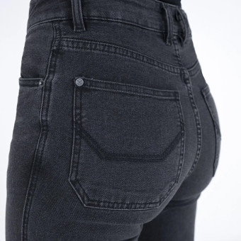 Knox Mujer Colton Skinny Short Negro