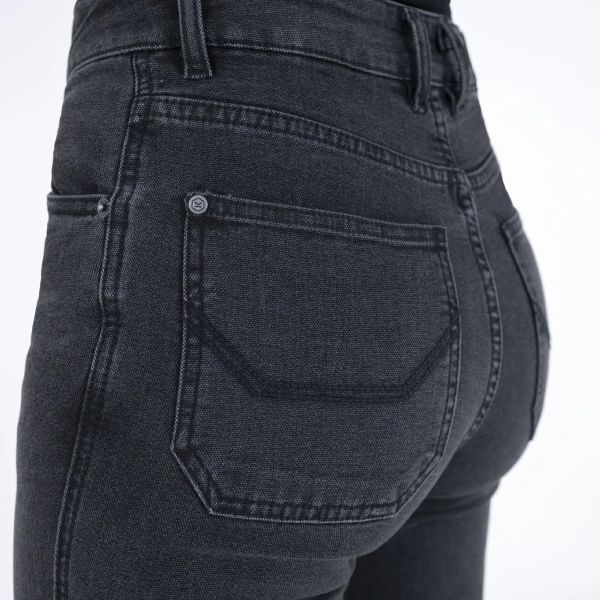 Knox Mujer Colton Skinny Short Negro