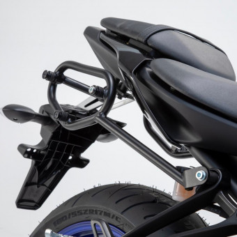 Kit de Fijación para Maleta SW-MOTECH Soporte SLC Izquierdo Yamaha MT-07 (18-20) Kit de Fijación para Maleta SW-MOTECH Soporte SLC Izquierdo Yamaha MT-07 (18-20)