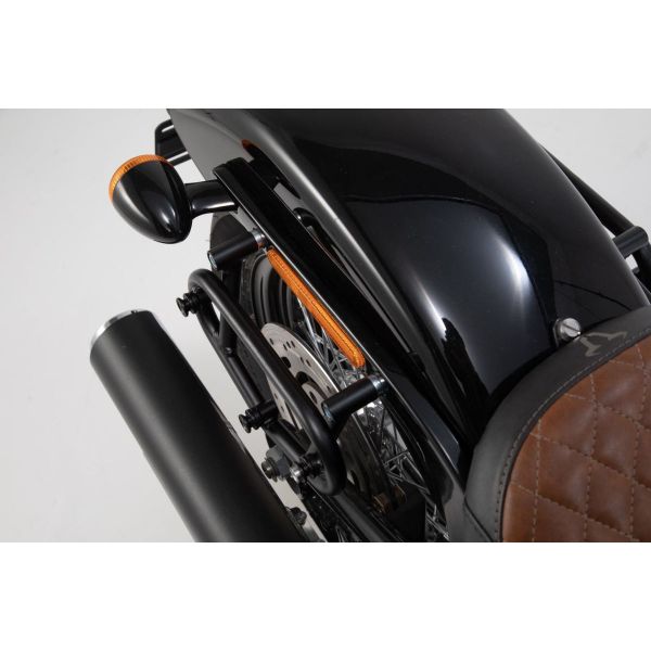 Kit de Fijacin para Maleta SW-MOTECH Soporte SLC Derecho Harley Davidson Softail 1750 (18-20)