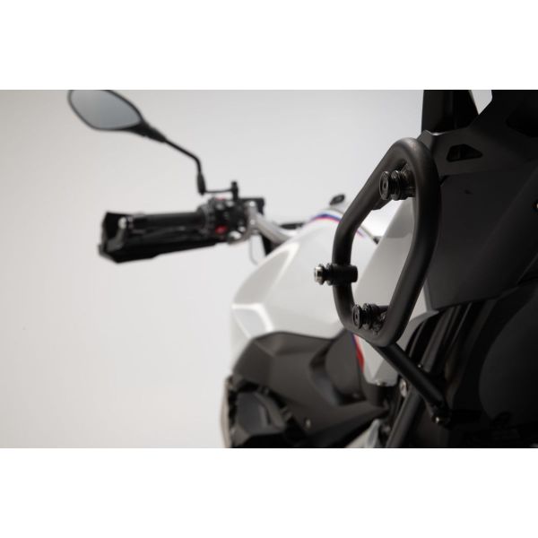 Kit de Fijaci�n para Maleta SW-MOTECH Soporte SLC Izquierdo BMW R1200R/R1250R/R1250RS (15-21)