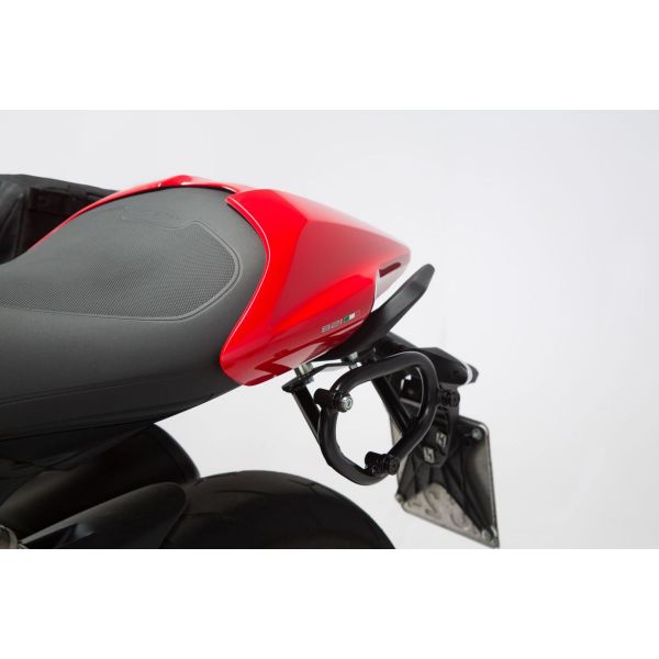 Kit de Fijacin para Maleta SW-MOTECH Soporte SLC Izquierdo Ducati Monster 821/Monster 1200 (14-16)