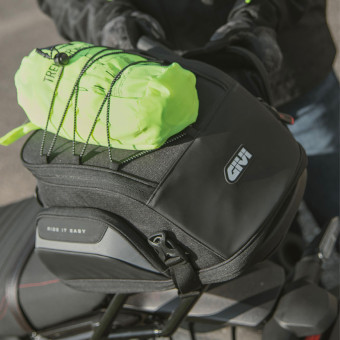 Givi Bolsa de sillín Easy 08 23L