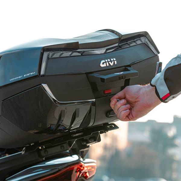 Givi Top case Monokey V58NNTB Maxia 5