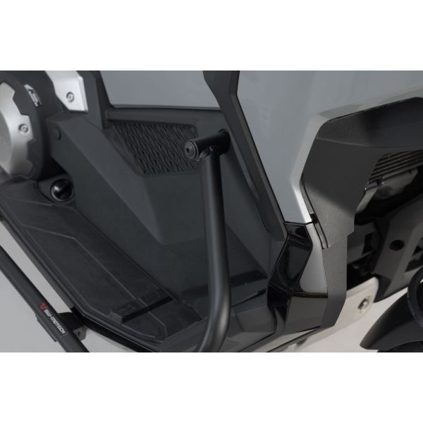 Protecciones caja y tapones SW-MOTECH Crash Bar Honda X-ADV 750 ABS (20-24)